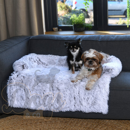 Dogs&amp;Co Zachte fluffy hondenmat voor bank Maat M  90x90cm Cappucino